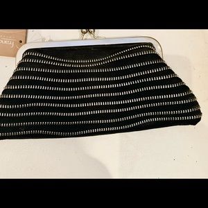 Small clutch